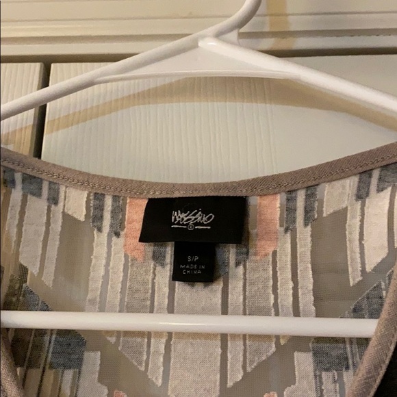 Patterned tank top - Picture 2 of 3